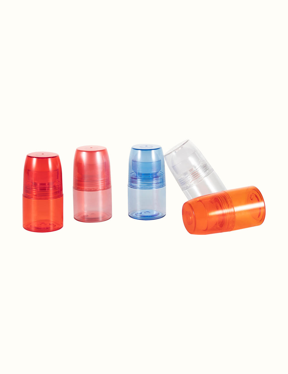 How does the design of the PET dropper bottle prevent leakage or spillage during transportation or storage?